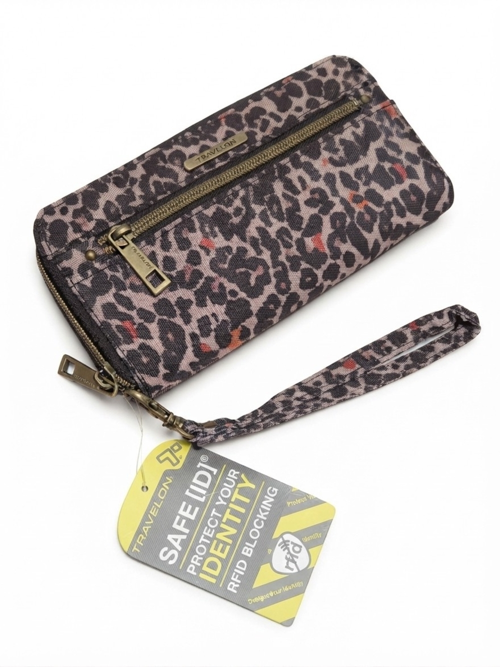 NWT Travelon Leopard Print RFID Blocking Zip Around Wristlet Wallet